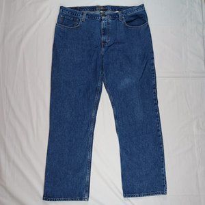 Eddie Bauer Men's Size 31x32 Straight Fit Specially Dyed Denim Blue Jeans